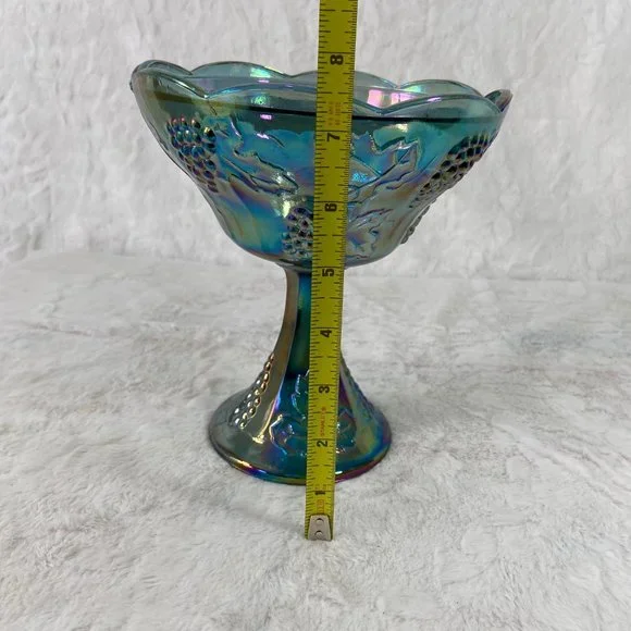 Vintage Indiana Glass Iridescent Blue Harvest Grapes 1960's carnival glass dish - Picture 7 of 9